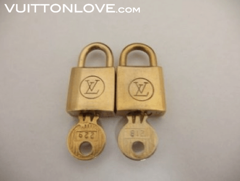 Louis Vuitton Hänglås Äldre