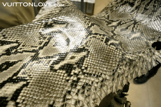 Louis Vuitton fabriken atelier tillverkning vaskor Asnieres-sur-Seine Vuitton Love 13