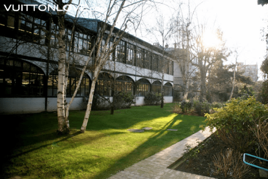 Louis Vuitton fabriken atelier tillverkning vaskor Asnieres-sur-Seine Vuitton Love 2